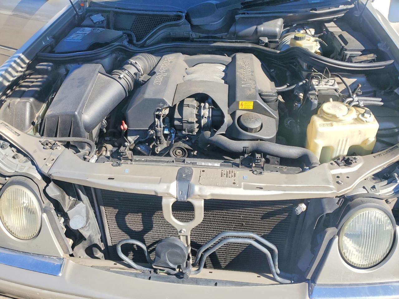 1999 MERCEDES-BENZ E-Class
