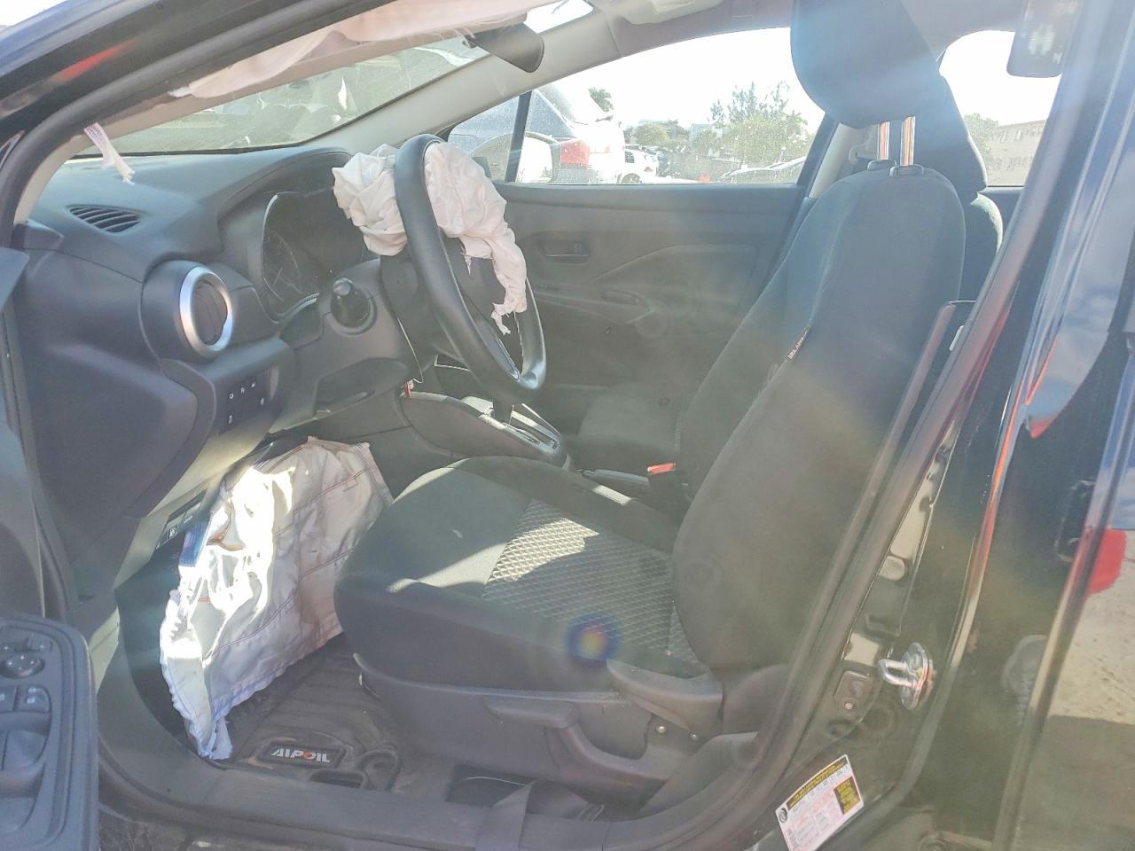 2024 NISSAN VERSA
