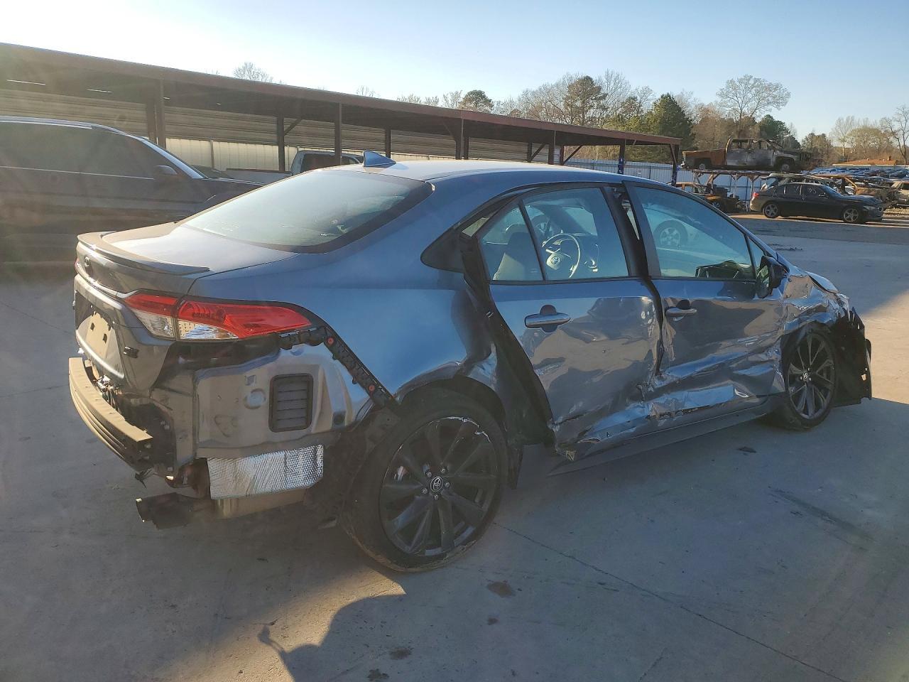 2024 TOYOTA COROLLA