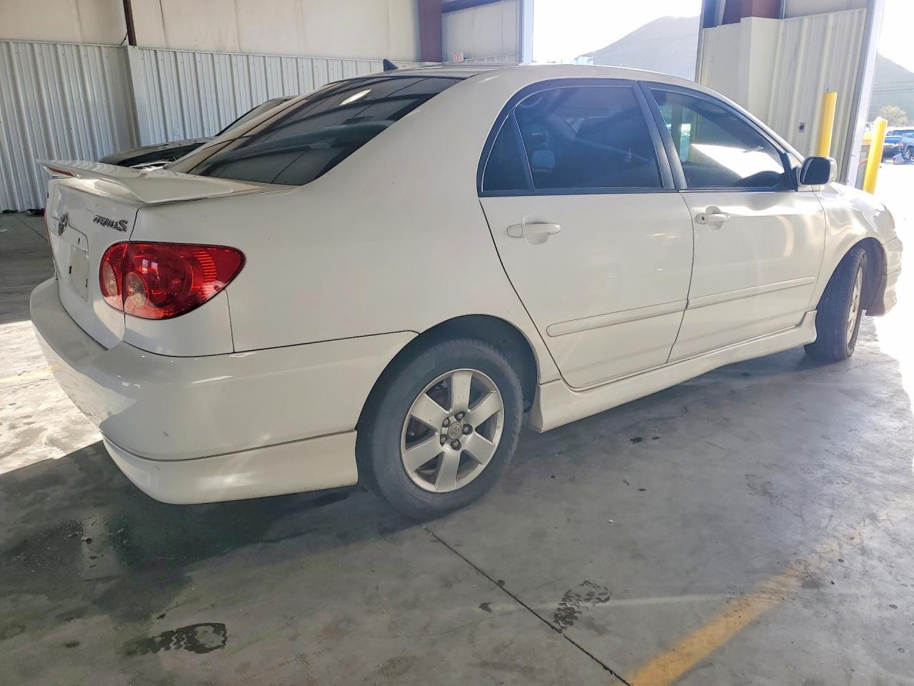 2005 TOYOTA COROLLA