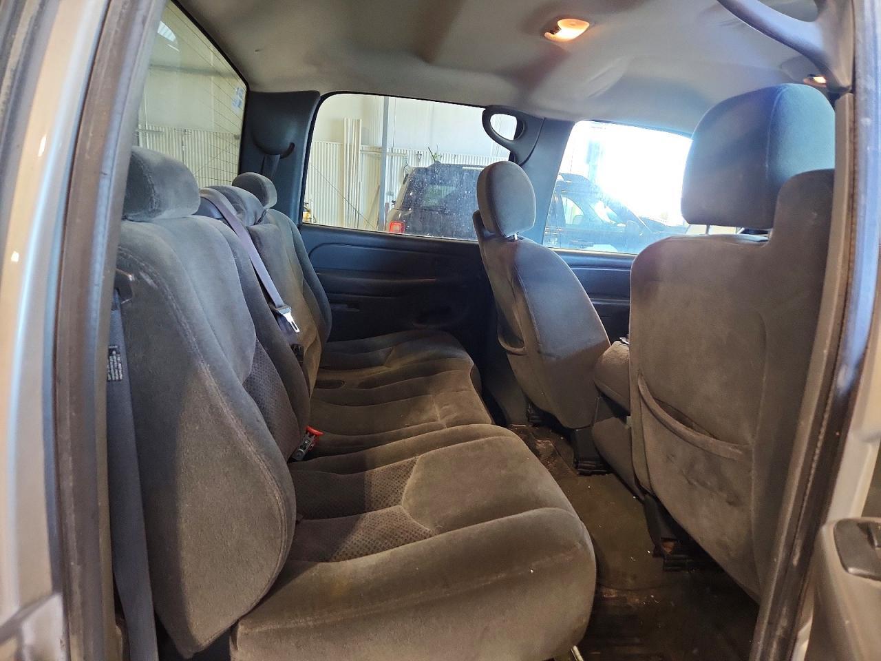 2004 CHEVROLET Silverado