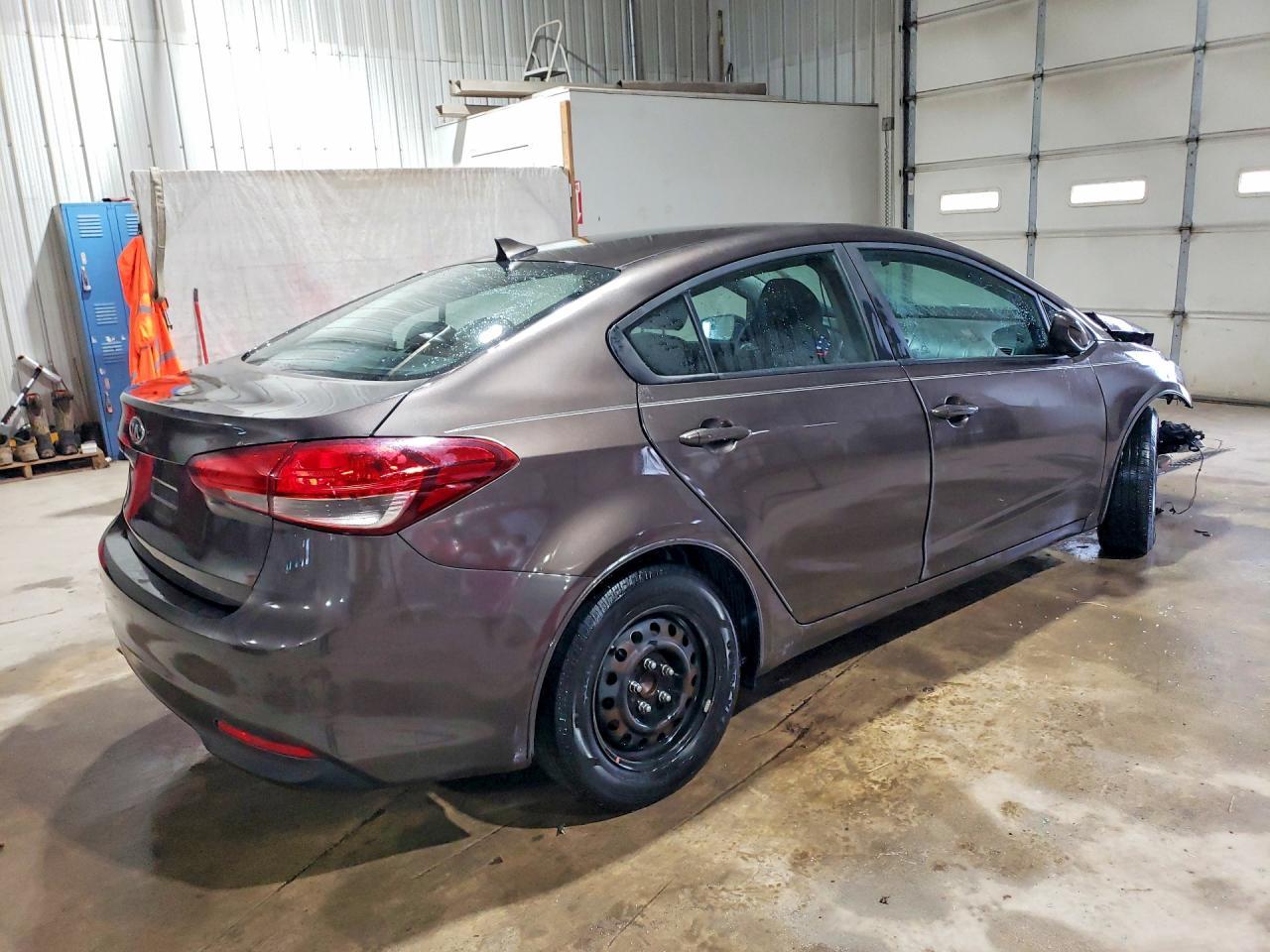 2017 KIA FORTE