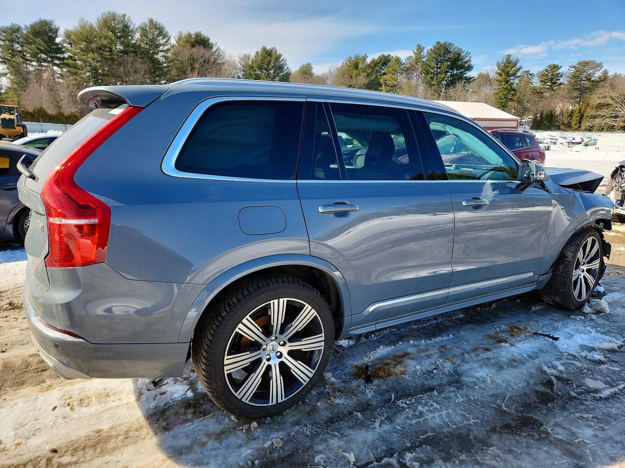 2020 VOLVO XC90