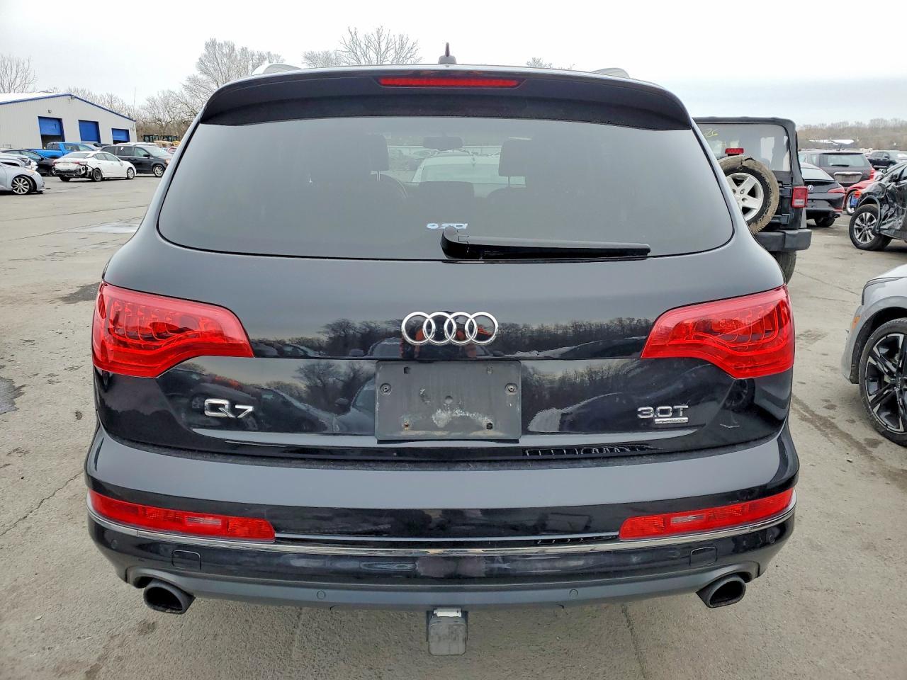 2015 AUDI Q7
