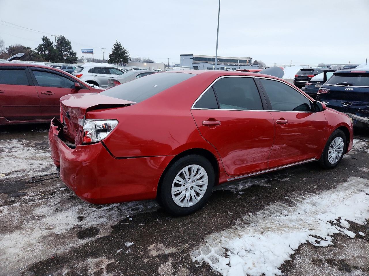 2013 TOYOTA CAMRY