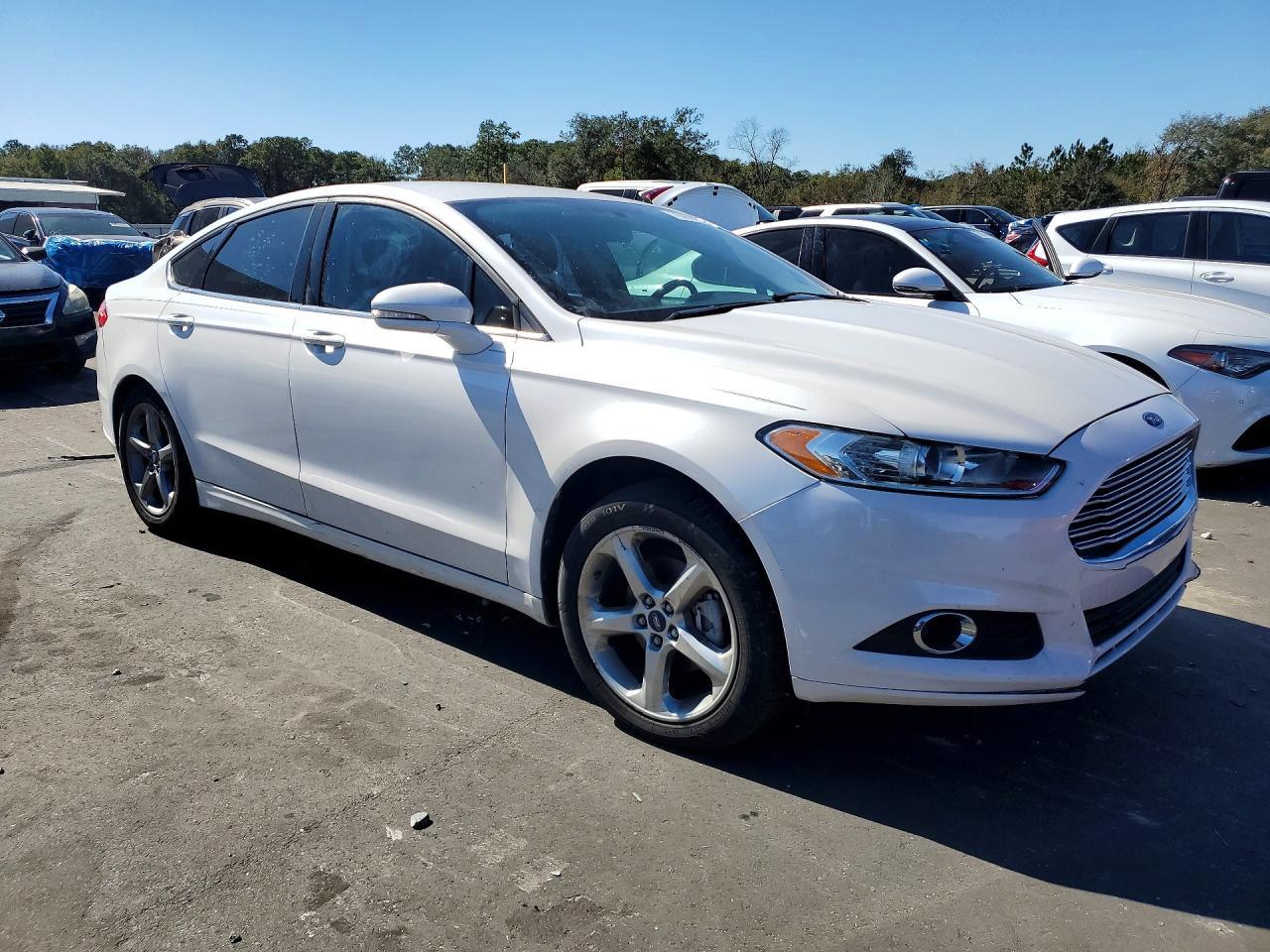 2013 FORD FUSION