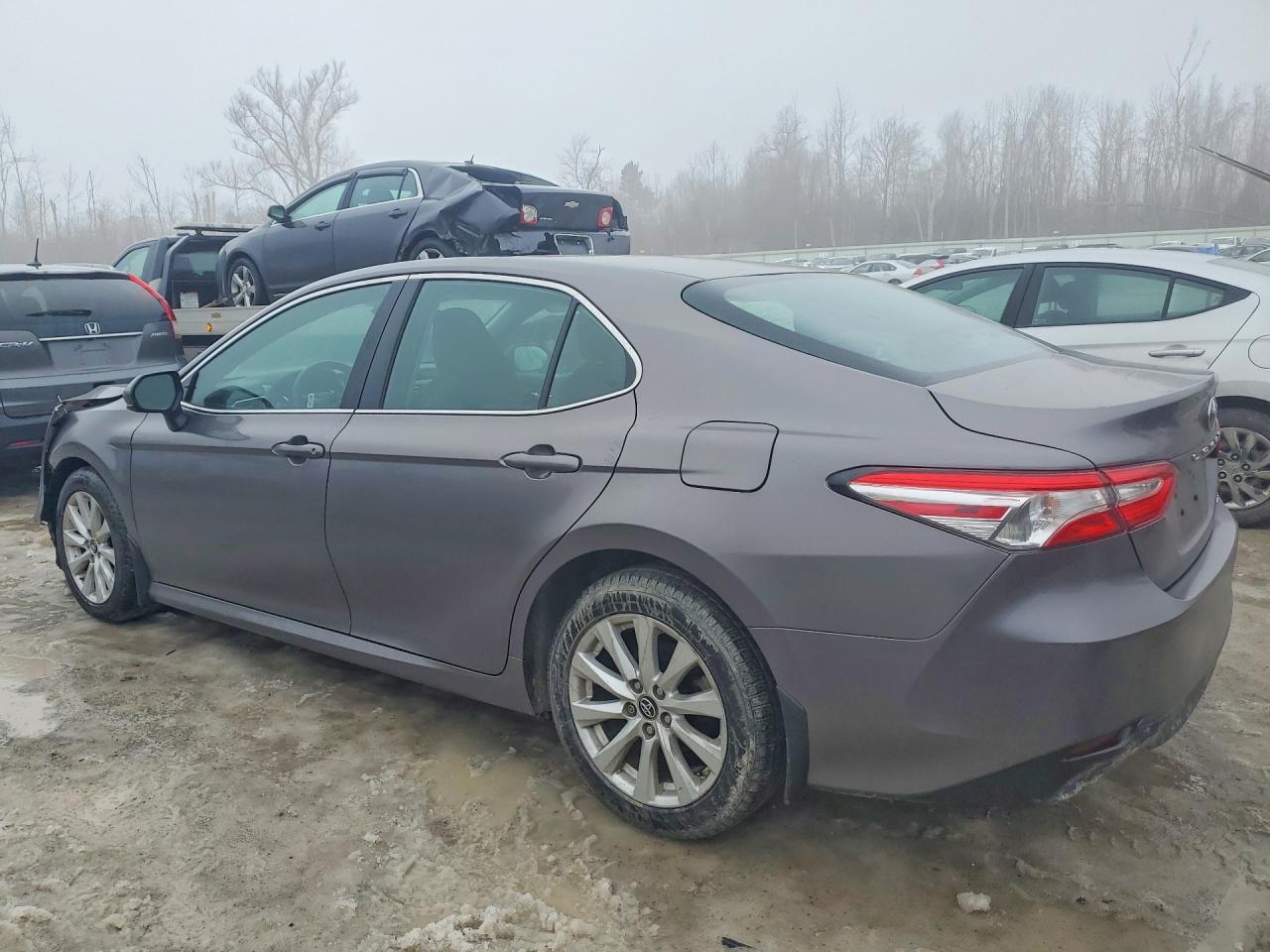 2018 TOYOTA CAMRY
