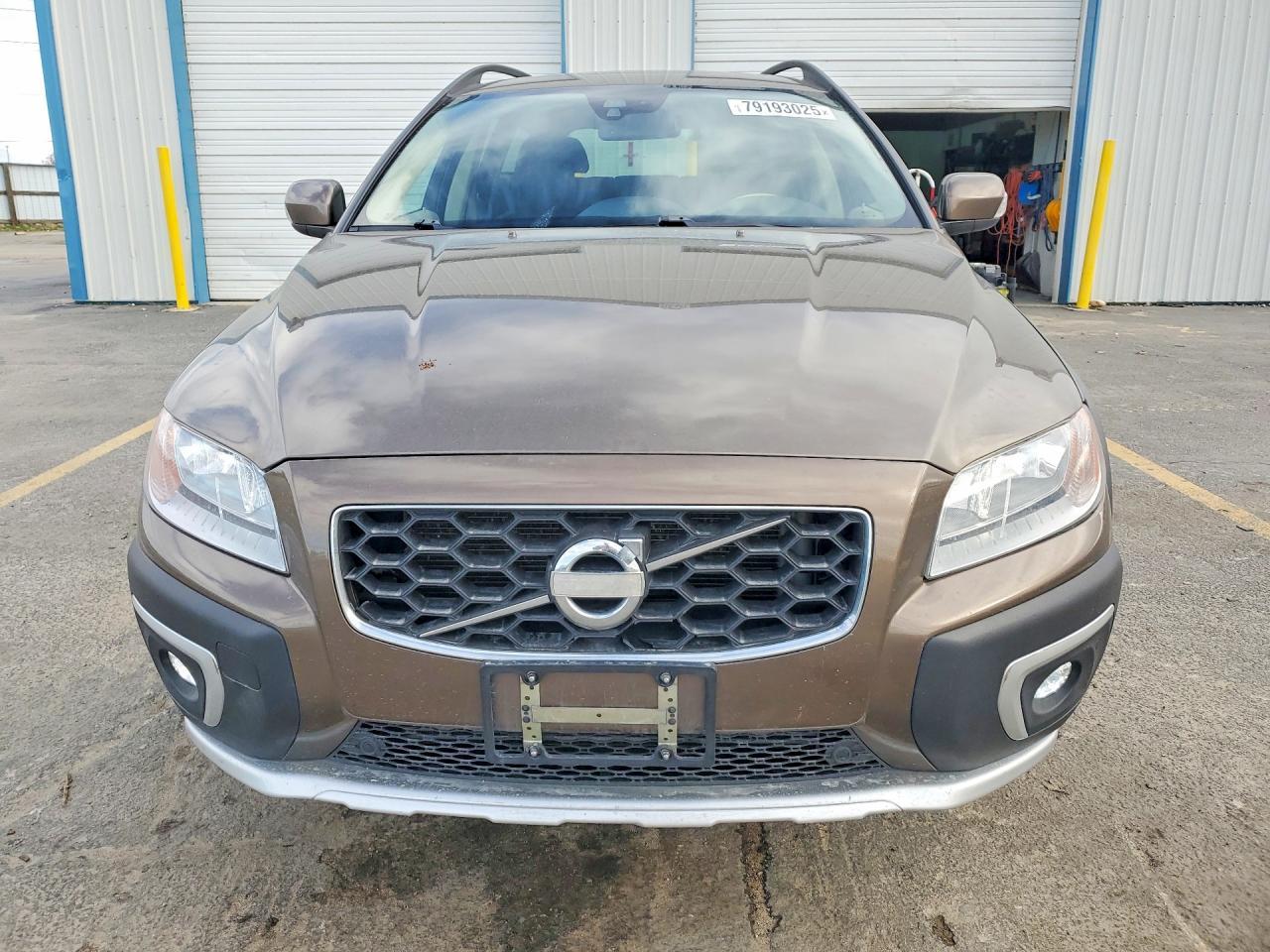 2014 VOLVO XC70