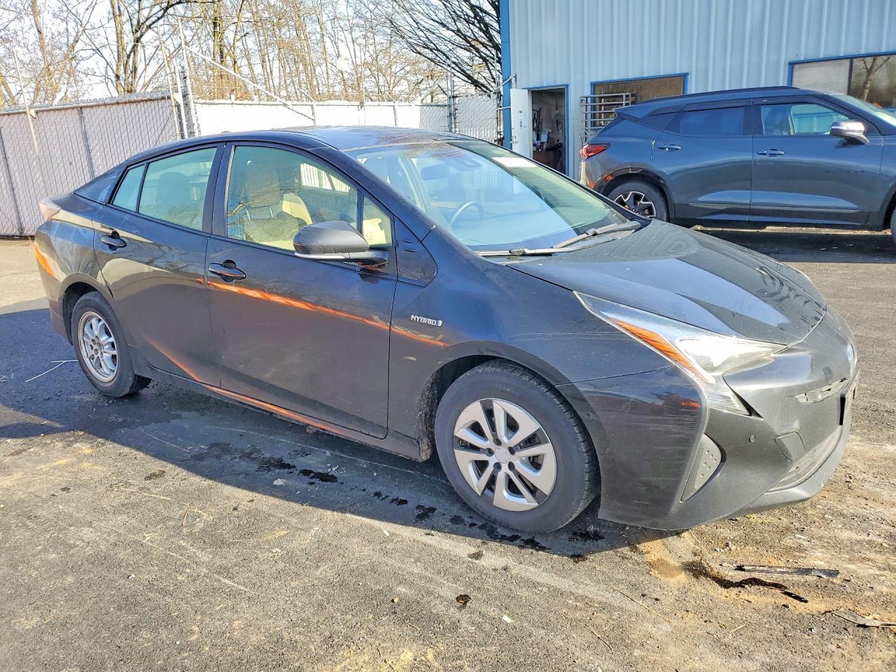 2017 TOYOTA PRIUS