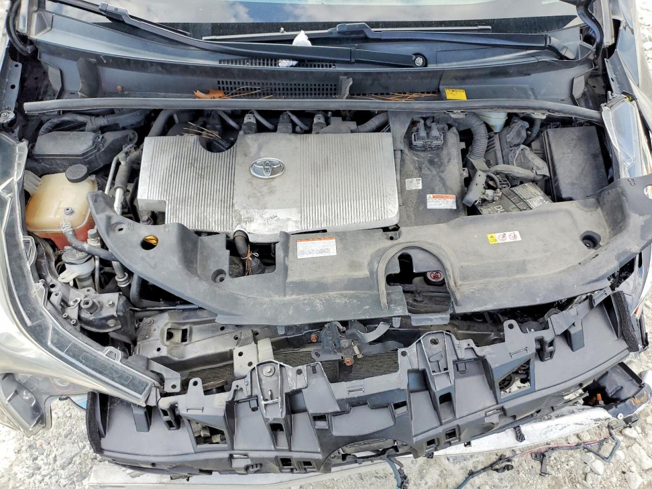 2017 TOYOTA PRIUS