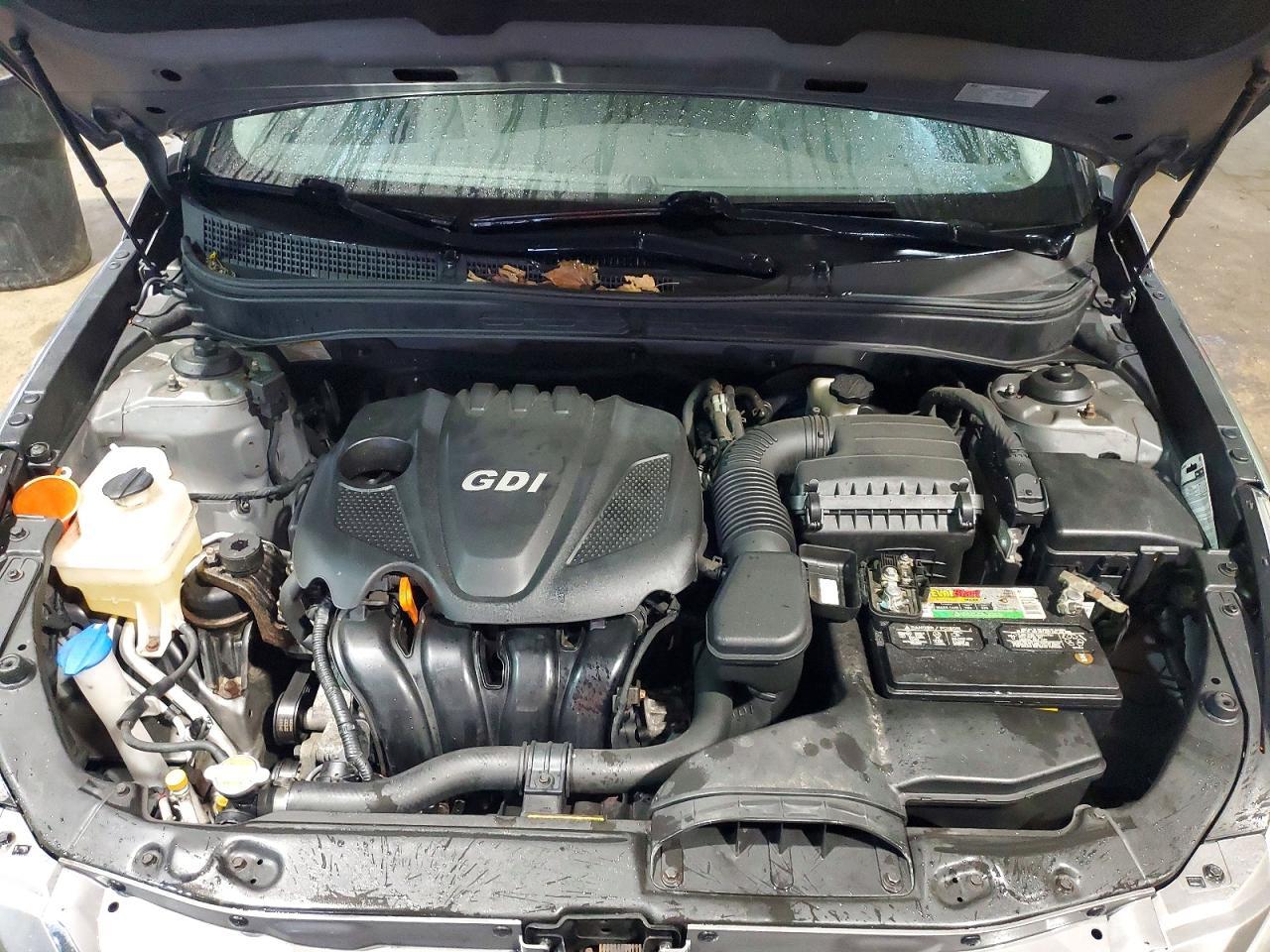 2011 HYUNDAI SONATA