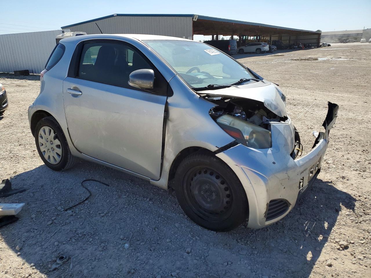 2013 TOYOTA SCION