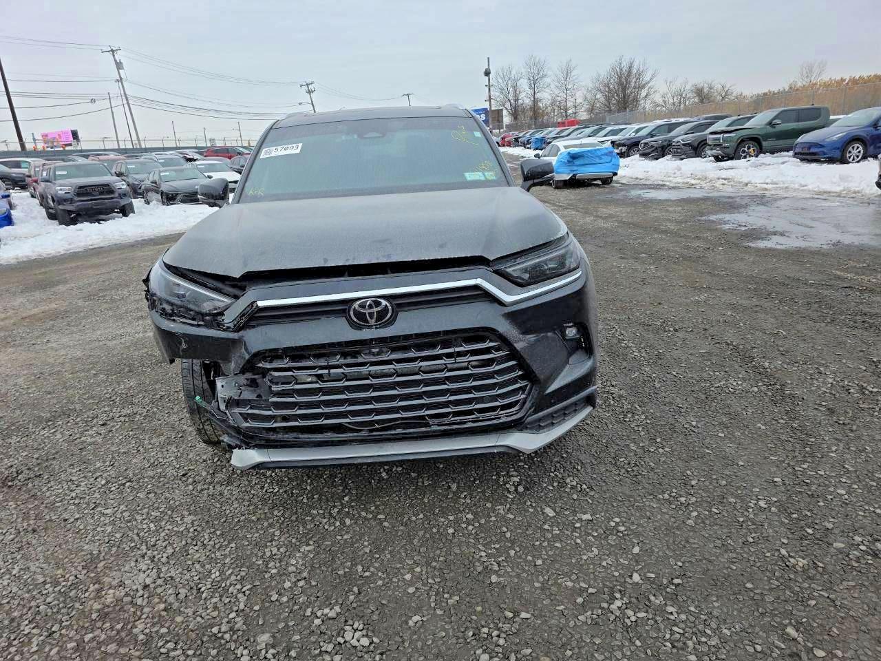 2024 TOYOTA HIGHLANDER
