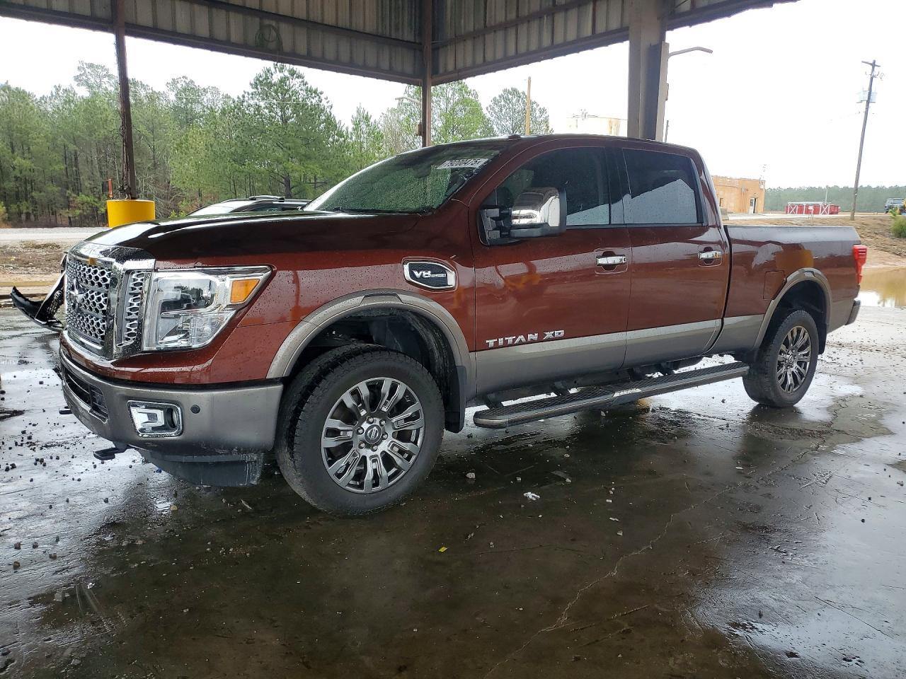 2016 NISSAN Titan