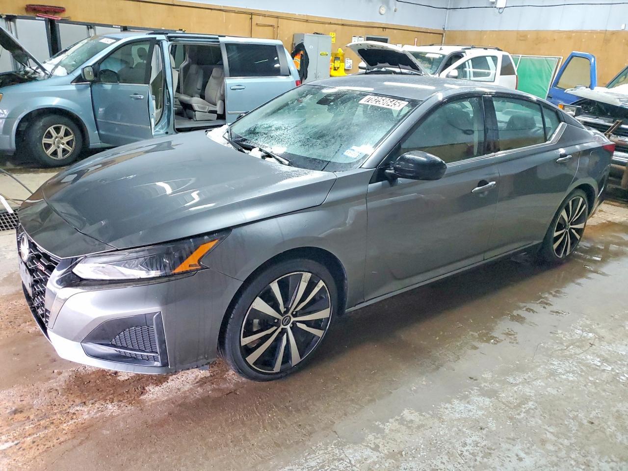 2024 NISSAN ALTIMA