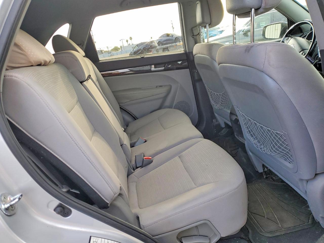 2015 KIA SORENTO