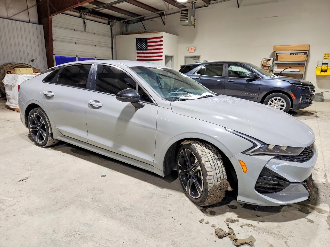 2023 KIA K5