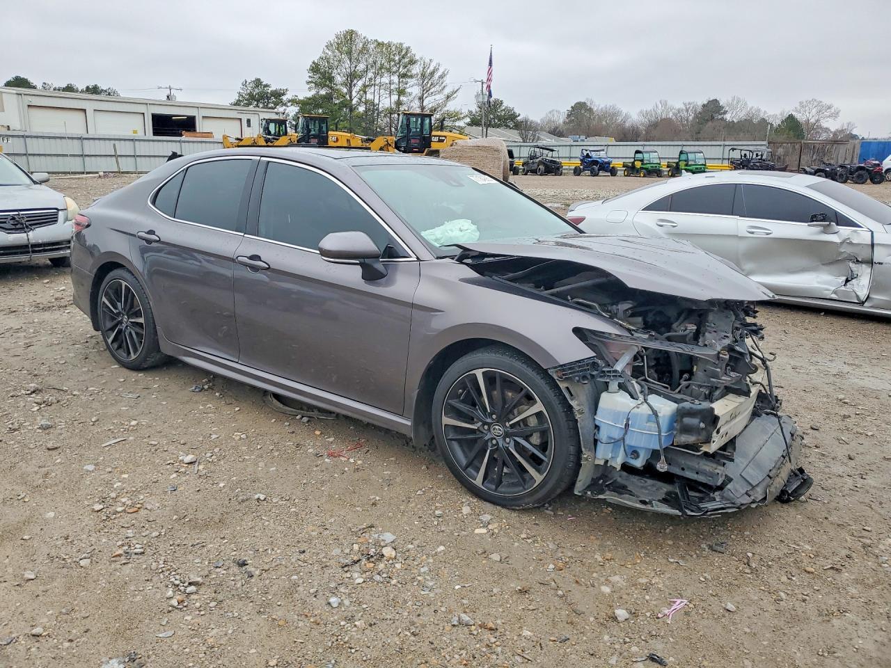 2019 TOYOTA CAMRY