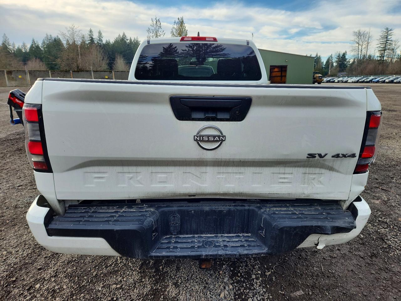 2024 NISSAN Frontier