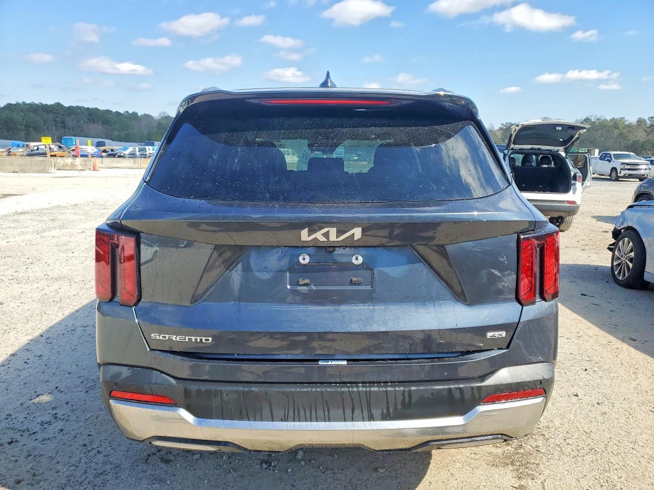 2024 KIA SORENTO
