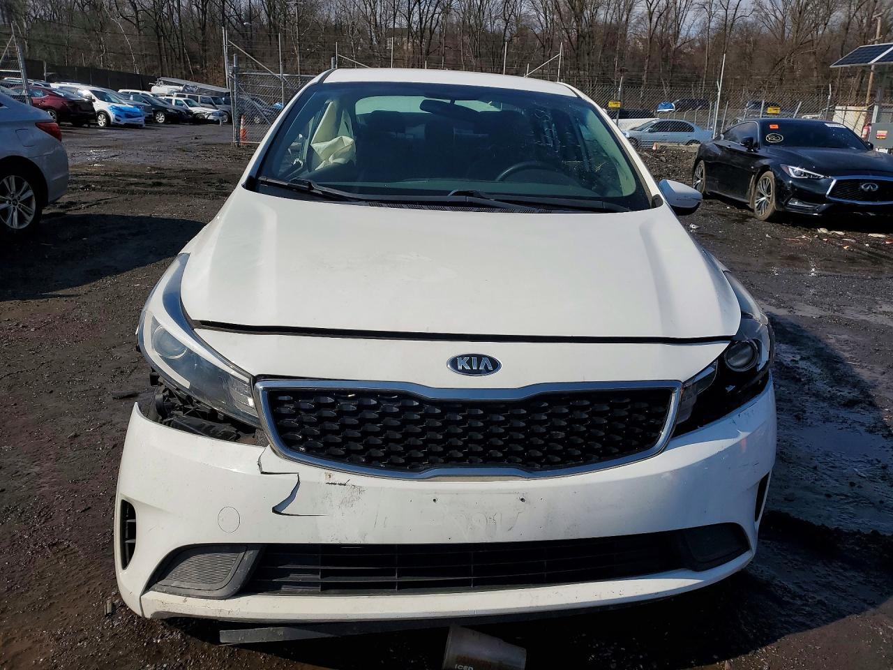 2017 KIA FORTE