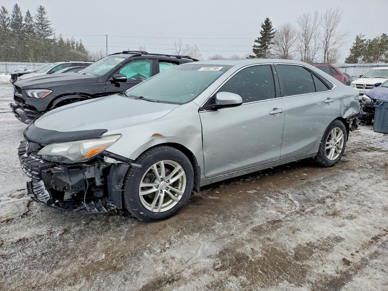 2016 TOYOTA CAMRY