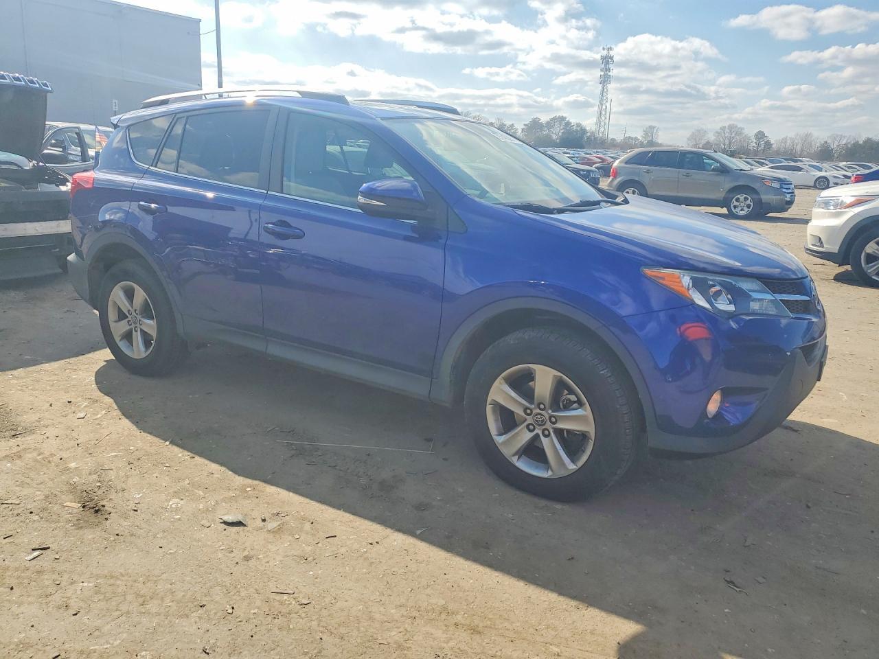 2015 TOYOTA RAV4