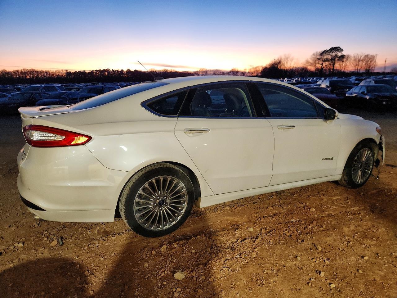 2013 FORD FUSION