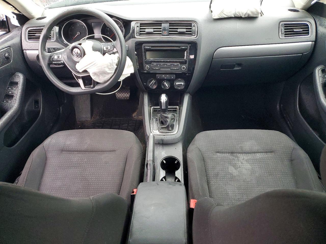 2015 VOLKSWAGEN JETTA