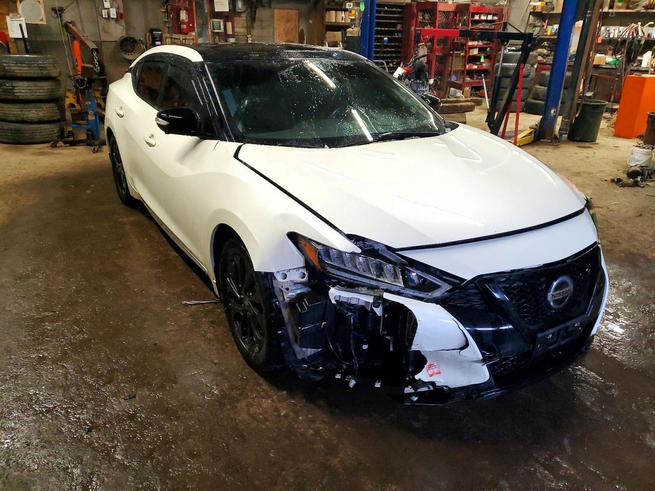 2022 NISSAN Maxima