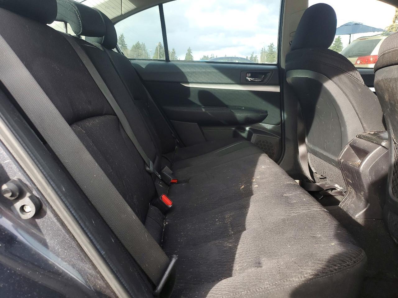 2011 SUBARU Legacy