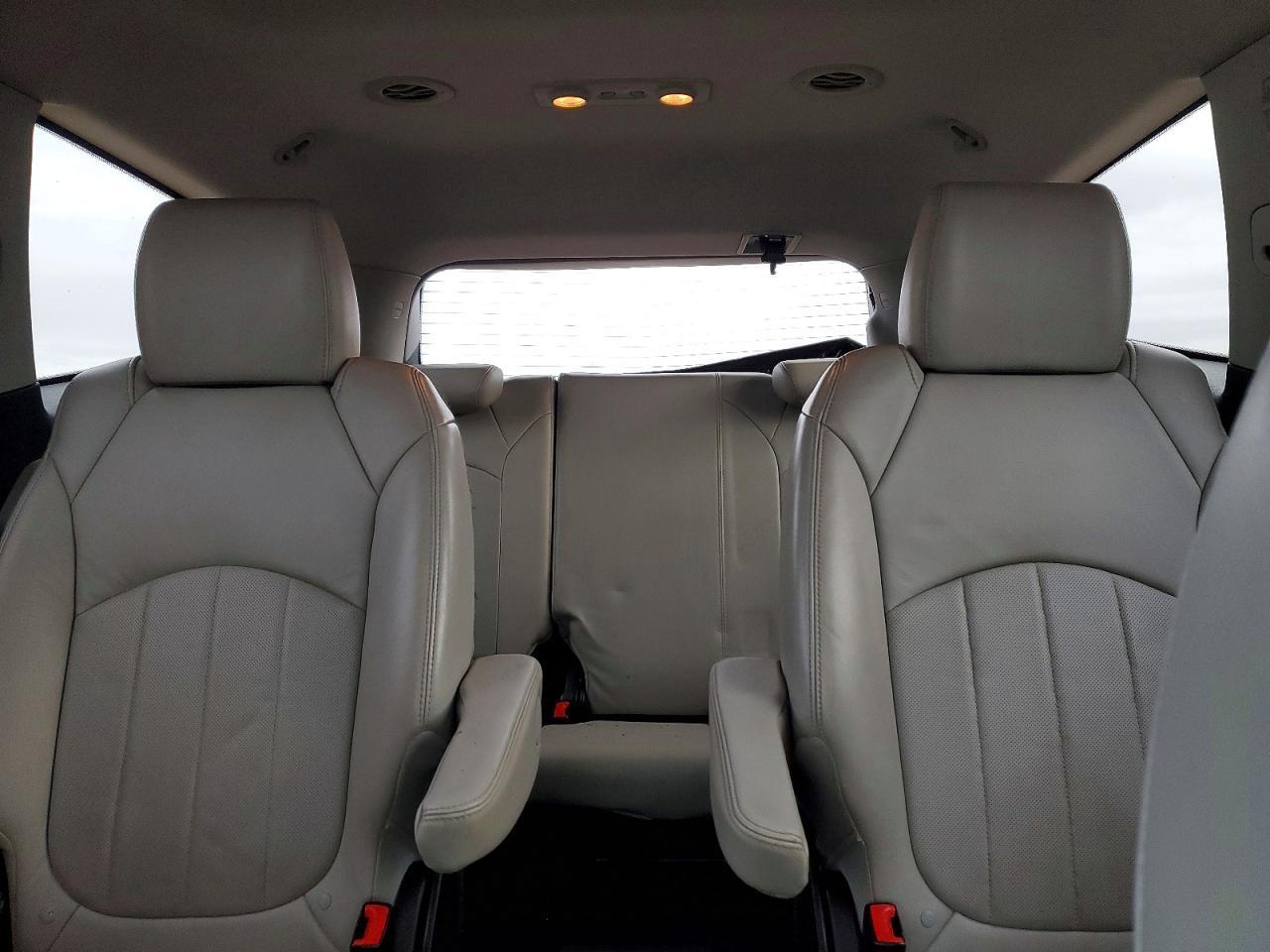 2012 CHEVROLET TRAVERSE