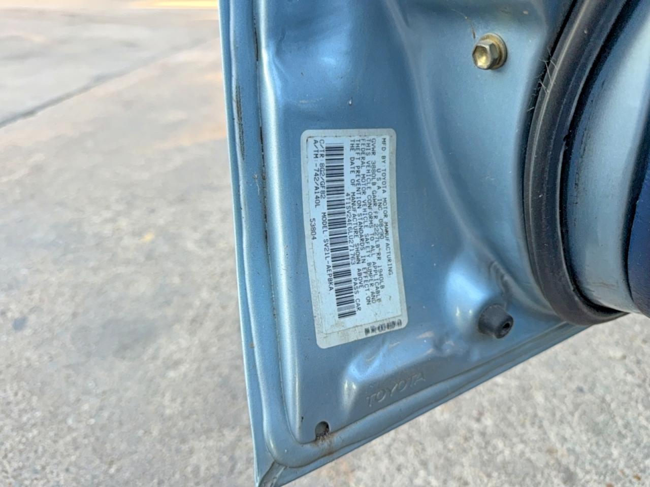 1990 TOYOTA