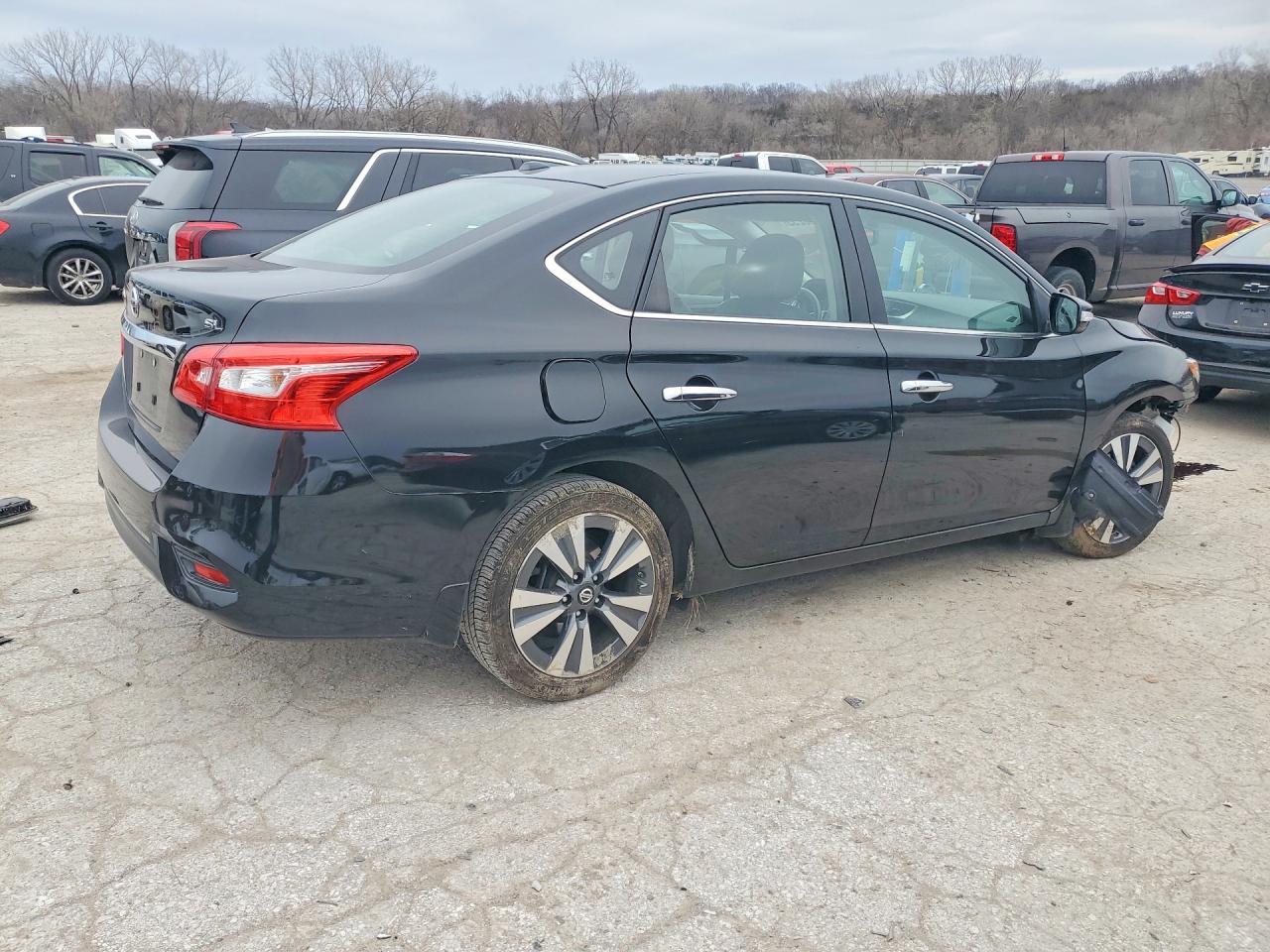 2016 NISSAN SENTRA