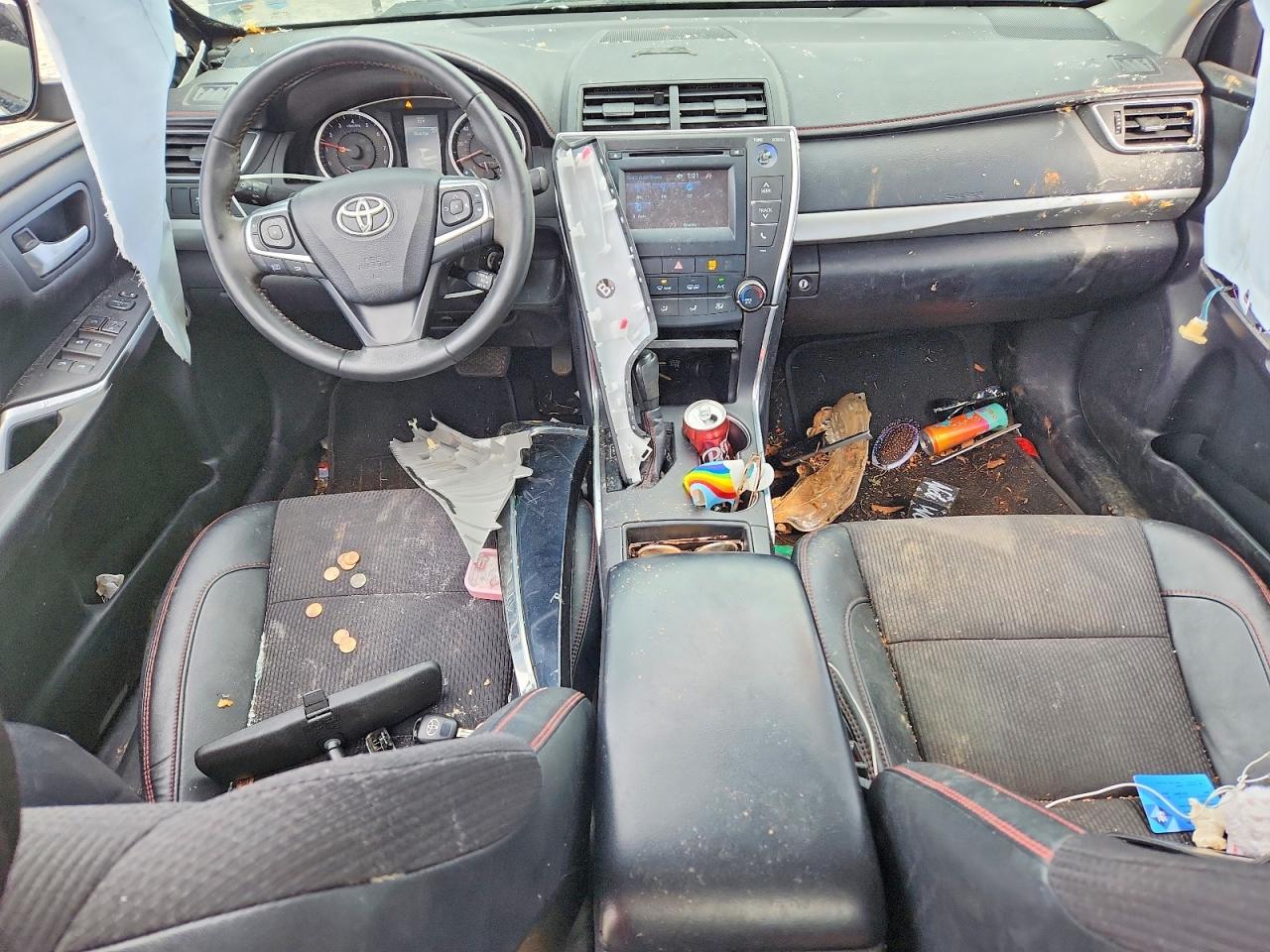 2016 TOYOTA CAMRY