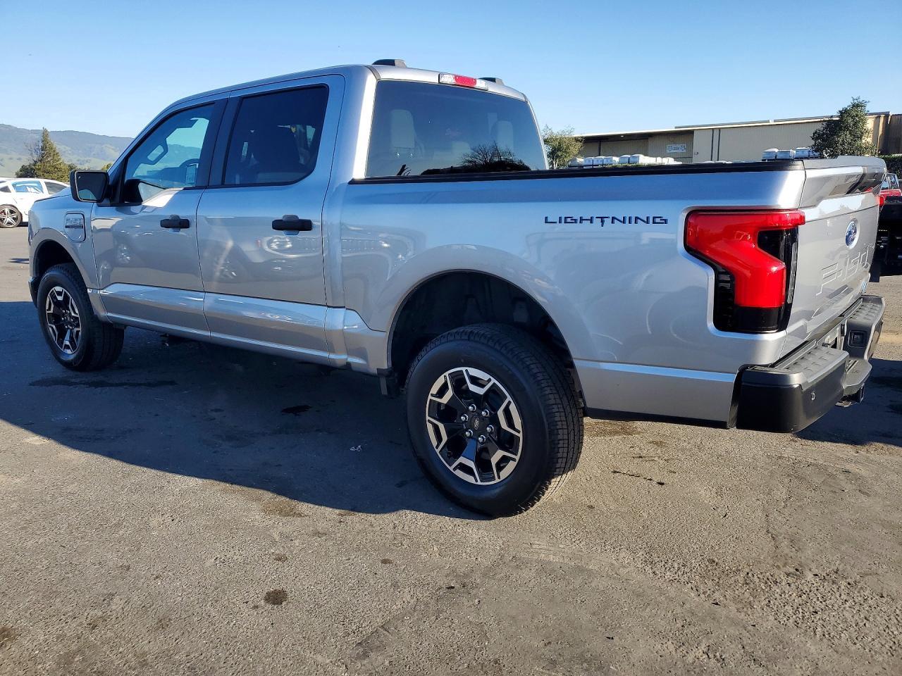 2023 FORD F-150 Lightning