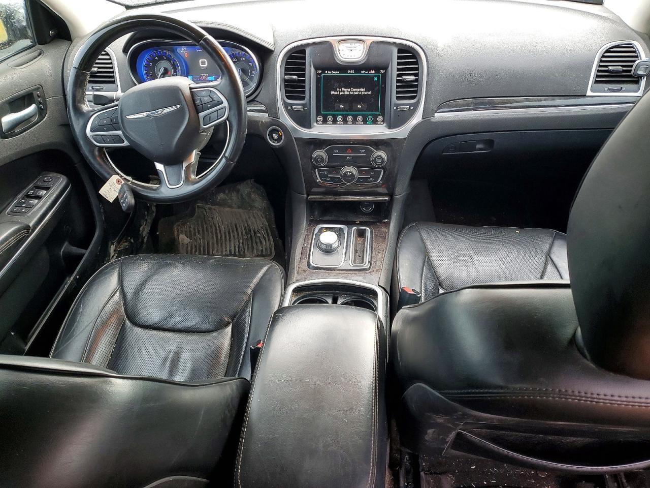 2018 CHRYSLER 300