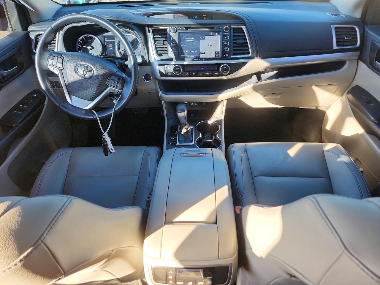 2019 TOYOTA HIGHLANDER