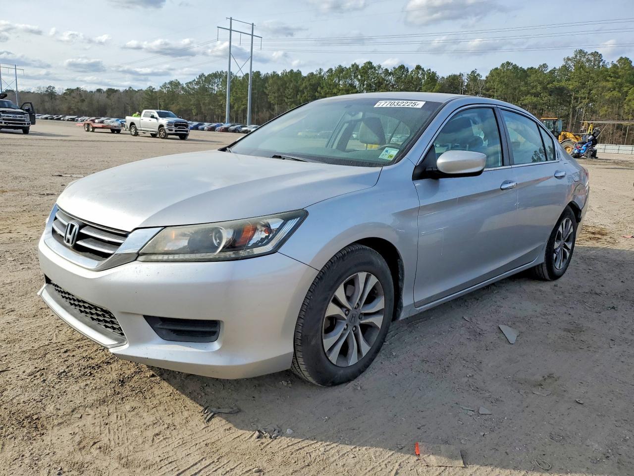 2015 HONDA ACCORD