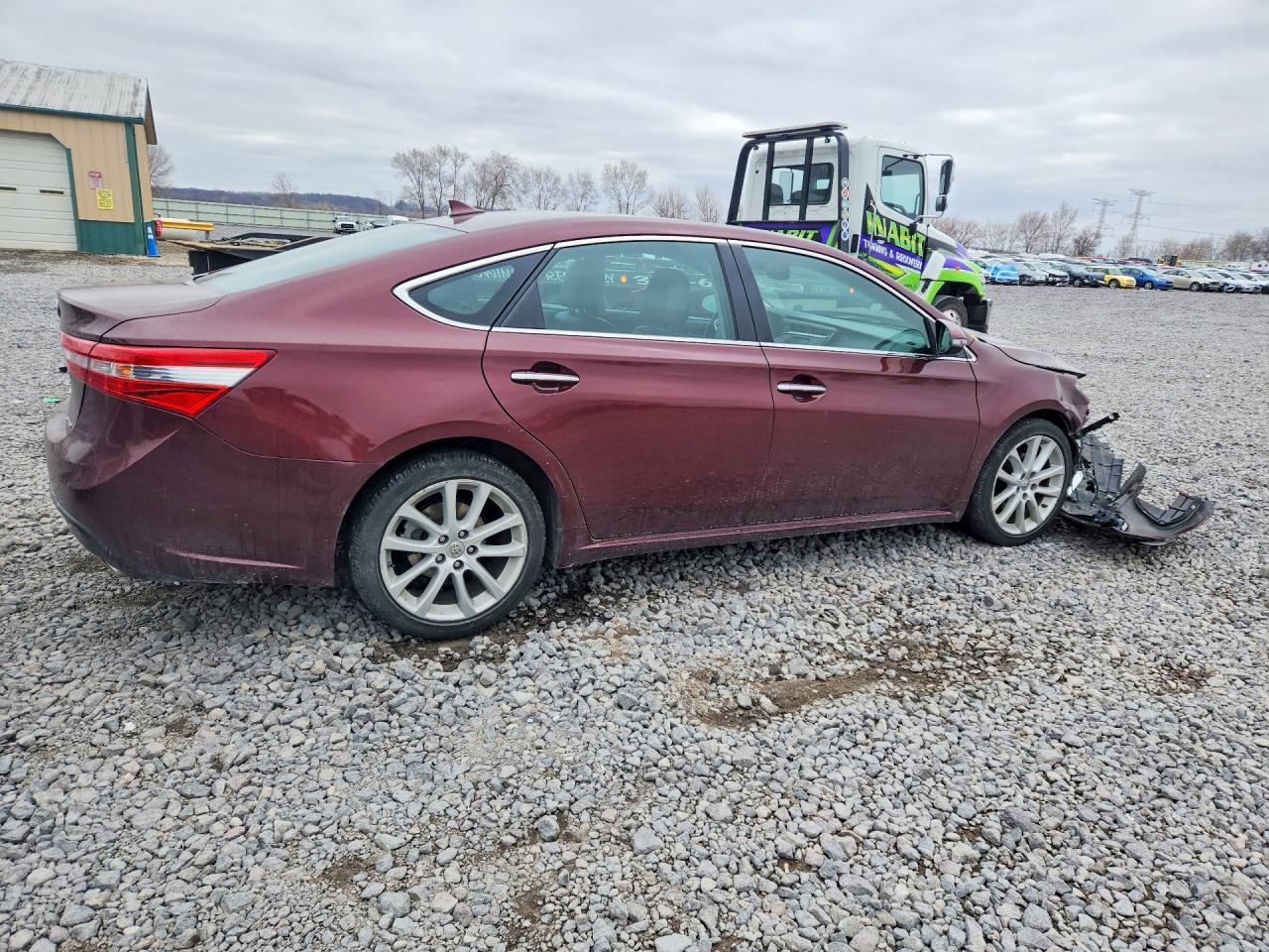 2013 TOYOTA Avalon