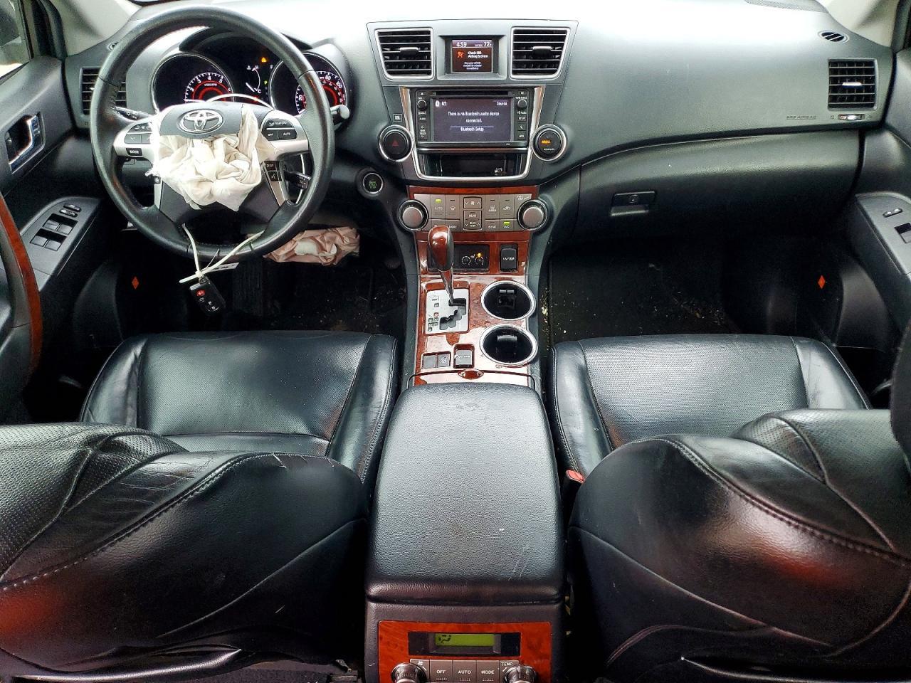 2013 TOYOTA HIGHLANDER