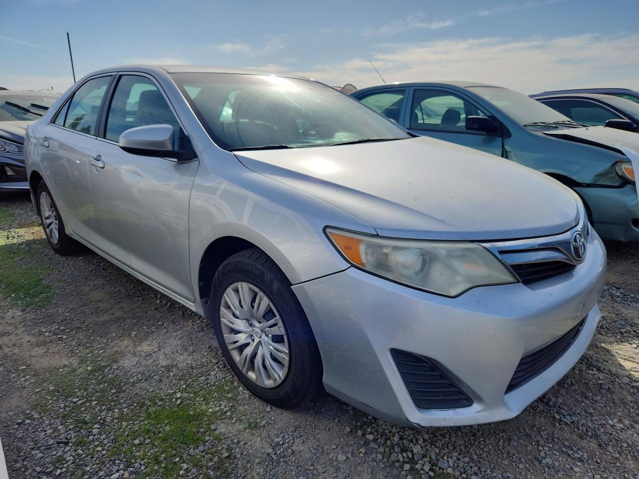 2013 TOYOTA CAMRY