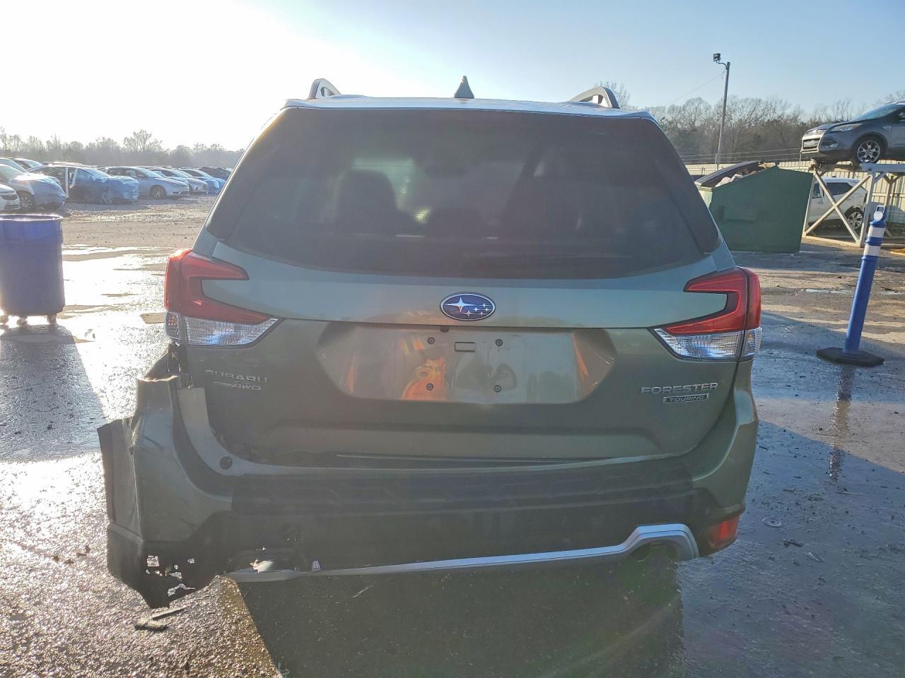 2019 SUBARU FORESTER