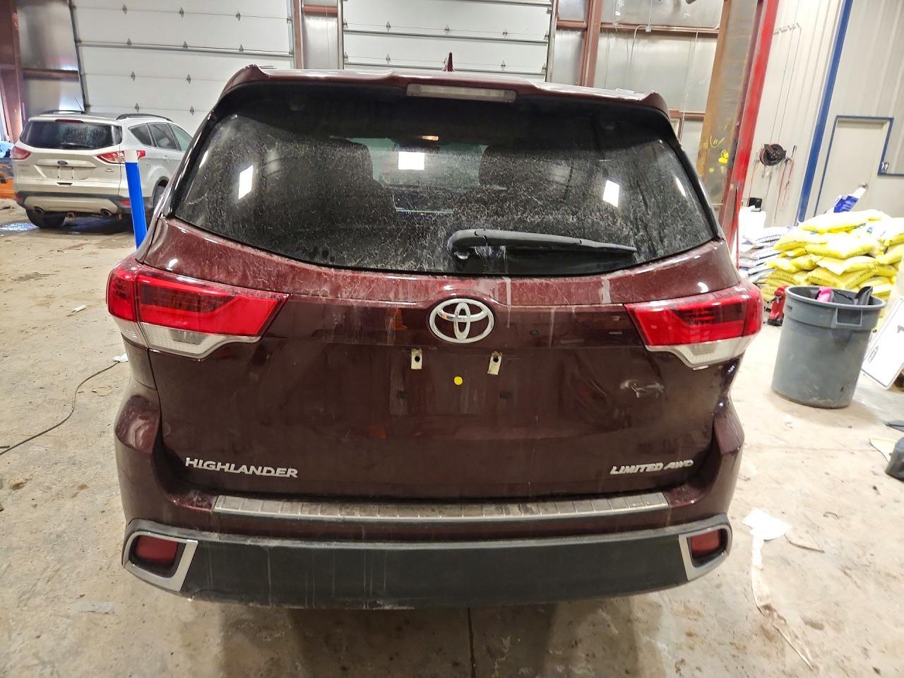2019 TOYOTA HIGHLANDER