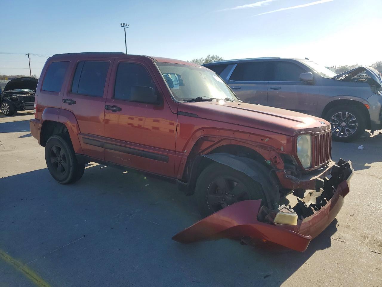 2012 JEEP Liberty