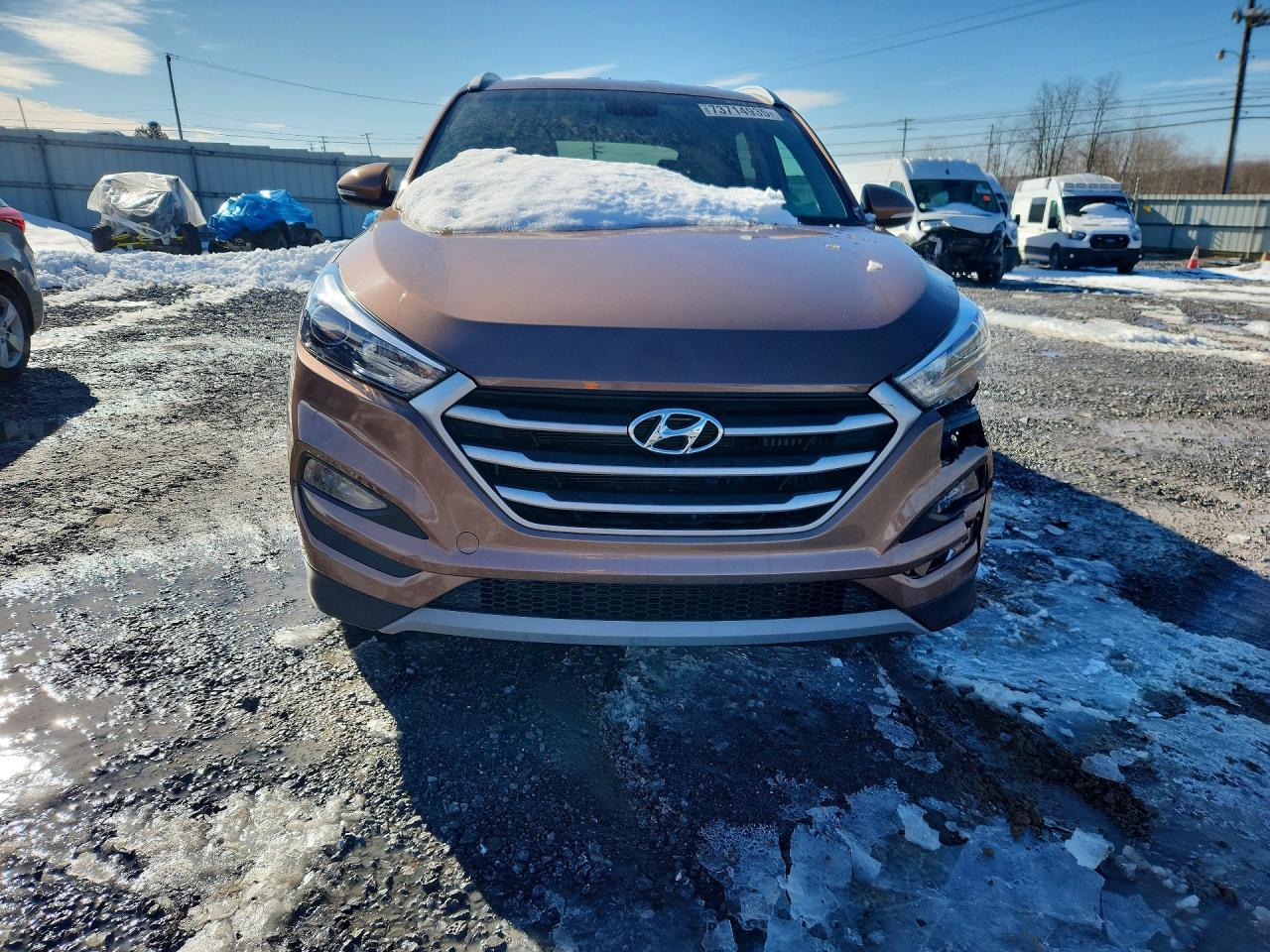 2017 HYUNDAI TUCSON