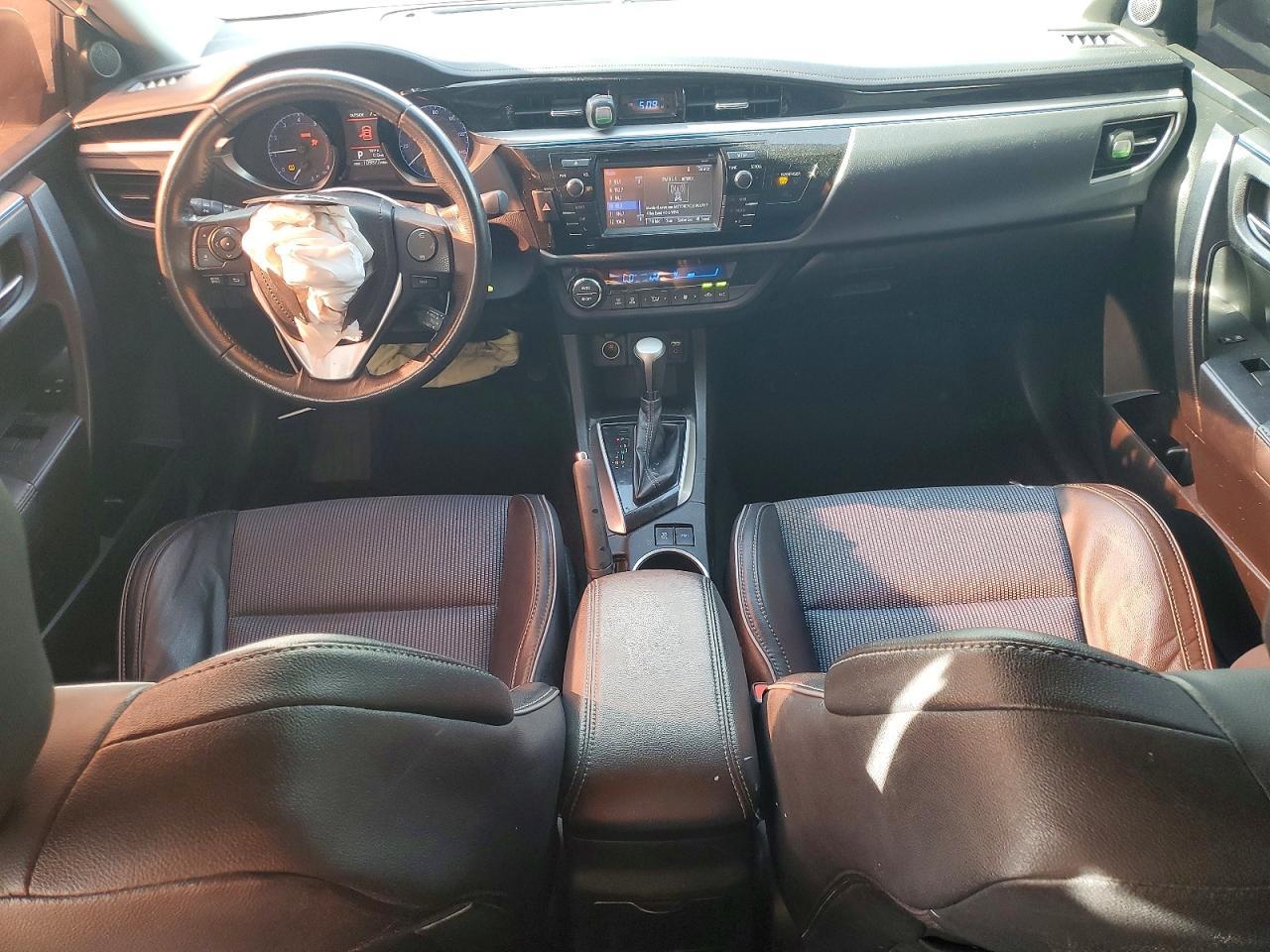 2016 TOYOTA COROLLA
