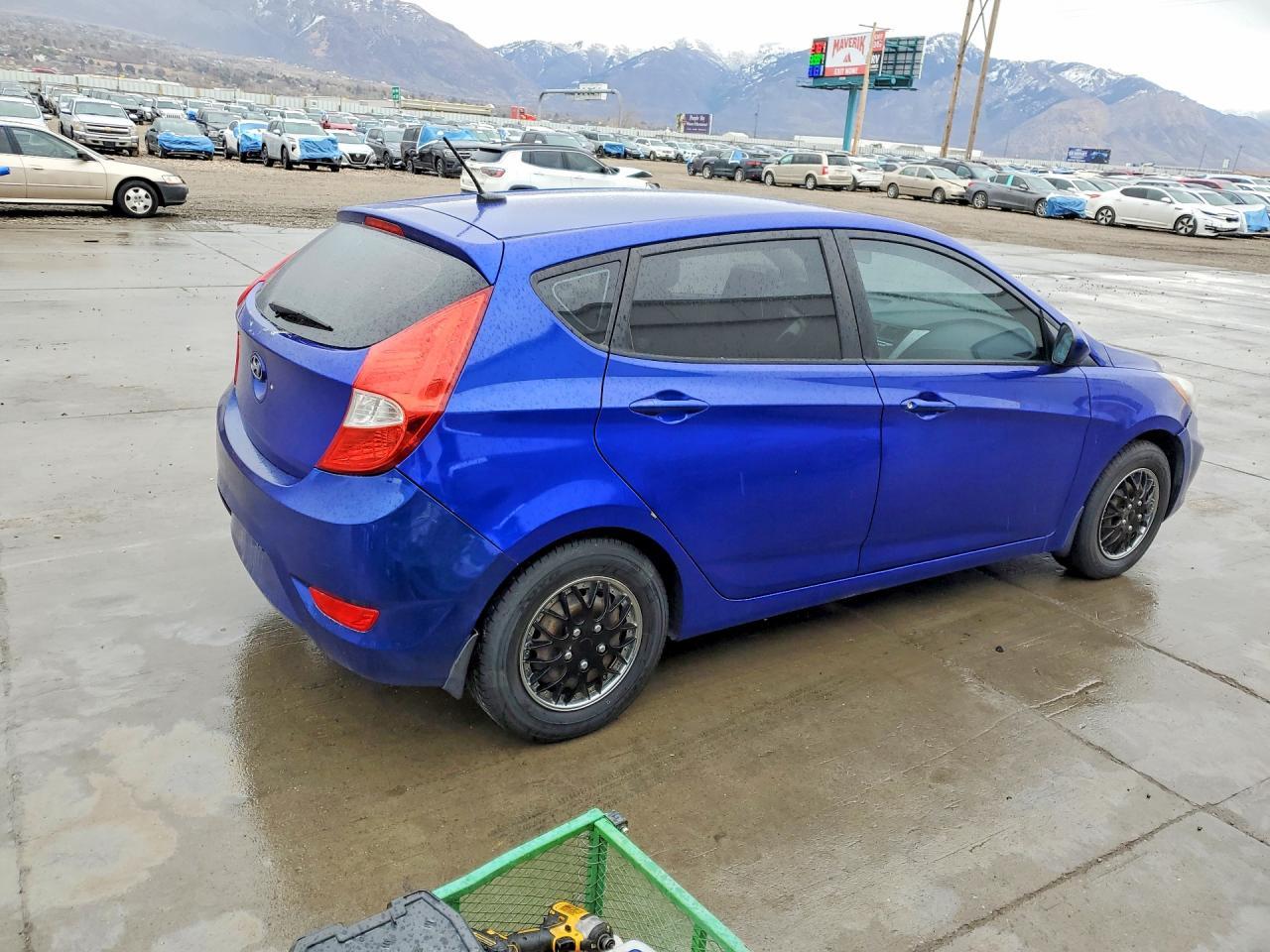 2013 HYUNDAI ACCENT