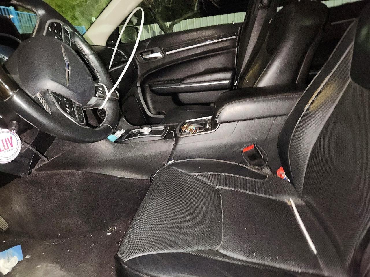 2017 CHRYSLER 300