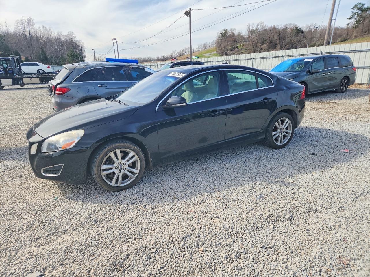 2013 VOLVO S60